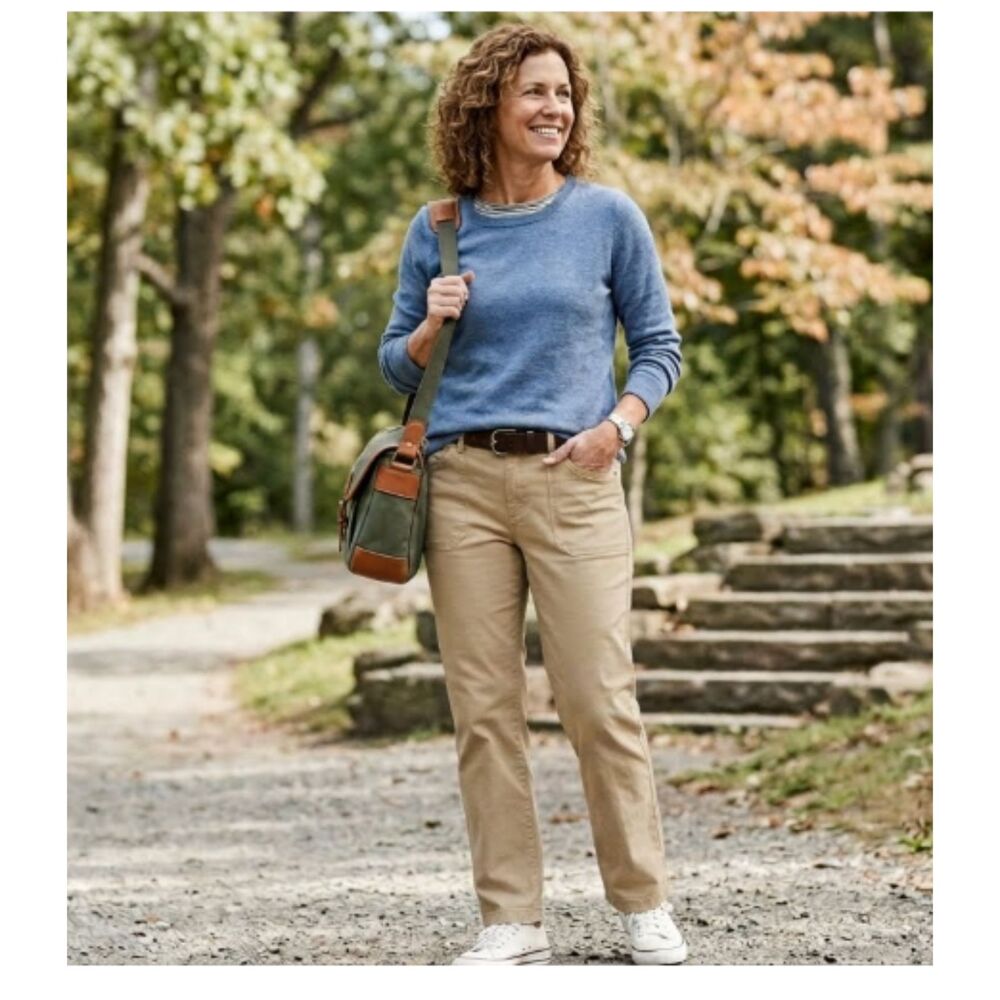 Eddie Bauer Khaki Classic 5 Pocket Pants, Womens 18P